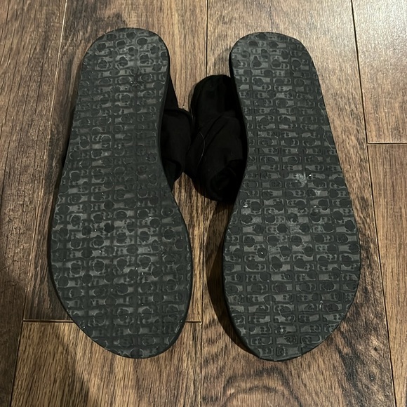 Women’s Sanuk black sling sandal size 8 - Picture 3 of 3